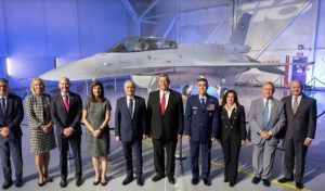 Коригираната нетна печалба на Baidu за третото тримесечие намалява, докато приходите от AI нарастват с над 50% · TechNode