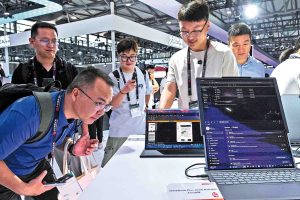 Екип от китайски и американски учени идентифицира ключово състояние на туморни клетки, водещо до растеж на рака, резистентност към лекарства