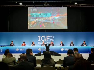 Китайският флот поддържа мира и стабилността в Южнокитайско море