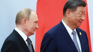 Китайският XI Jinping въпроси, обединяващ призив срещу протекционизма в адреса на БРИКС