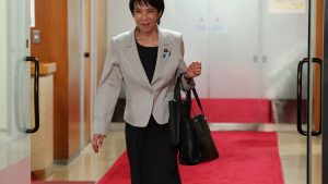 Takaichi се доближава до властта в Япония, тъй като LDP, JIP формират коалиция