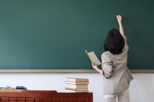 Китай реформира системата за преглед на научни изследвания в подкрепа на младите учени