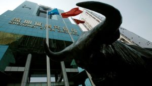 Върховният съд на Китай подкрепя съдебни действия срещу корумпирани фирми на фона на ръста на капиталовите пазари