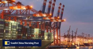 Търговският дефицит на САЩ се увеличи рязко през декември, изпробвайки митата на Тръмп