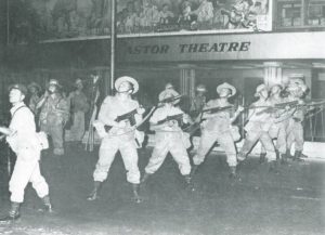 На този ден | Бунтове заради увеличението на цените на Star Ferry убиха 1 и 1800 арестувани – архив на SCMP