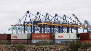 Митата на Тръмп хвърлят сянка, тъй като търговията между САЩ и Китай се свива преди срещата на лидерите